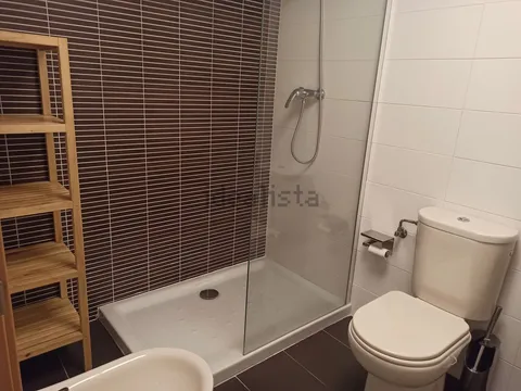 Flat 85 m² in Cadrete