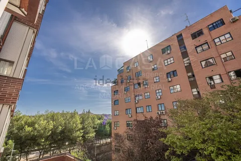 Pis de 94 m² a Madrid