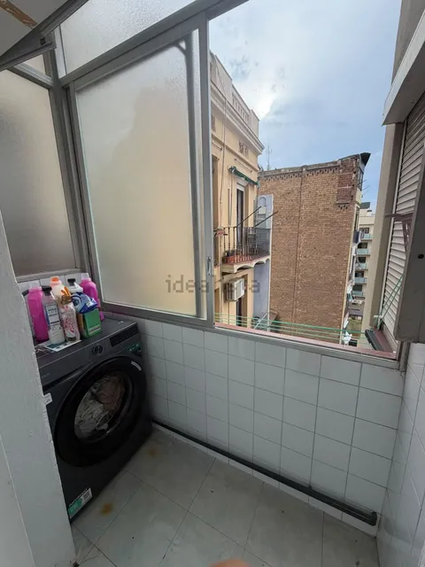 Room for rent, Barcelona (4/10)