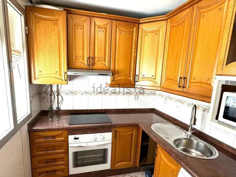 Habitació de lloguer, Linares