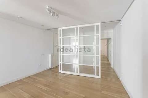 Wohnung 140 m² in Madrid