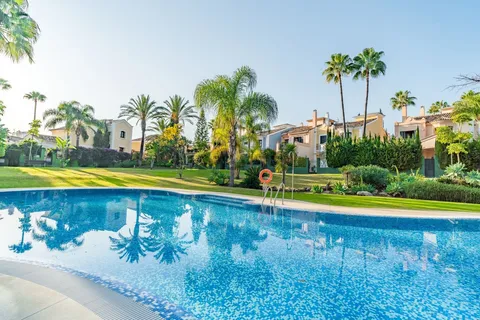 Casa de 250 m² en Marbella