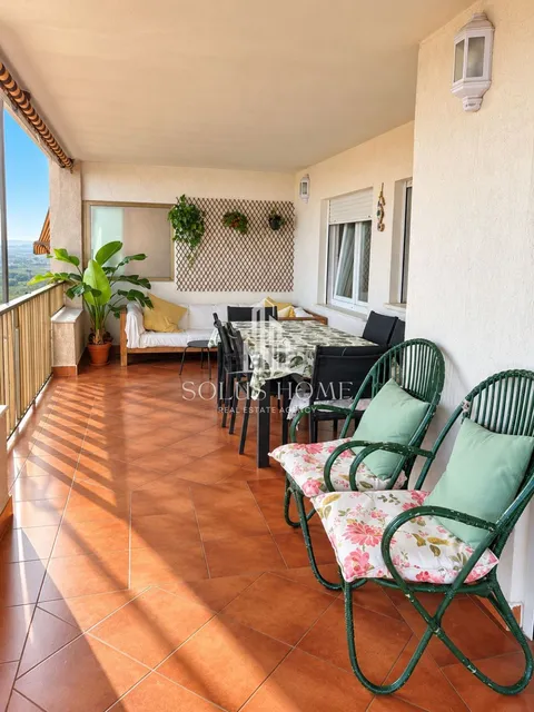 Apartamento 130 m² em el Puig de Santa Maria