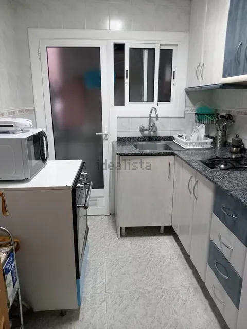 Habitació de lloguer, Barcelona (4/6)