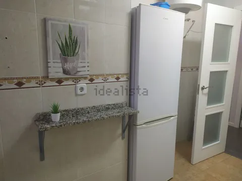 Stanza in affitto, Siviglia (4/8)