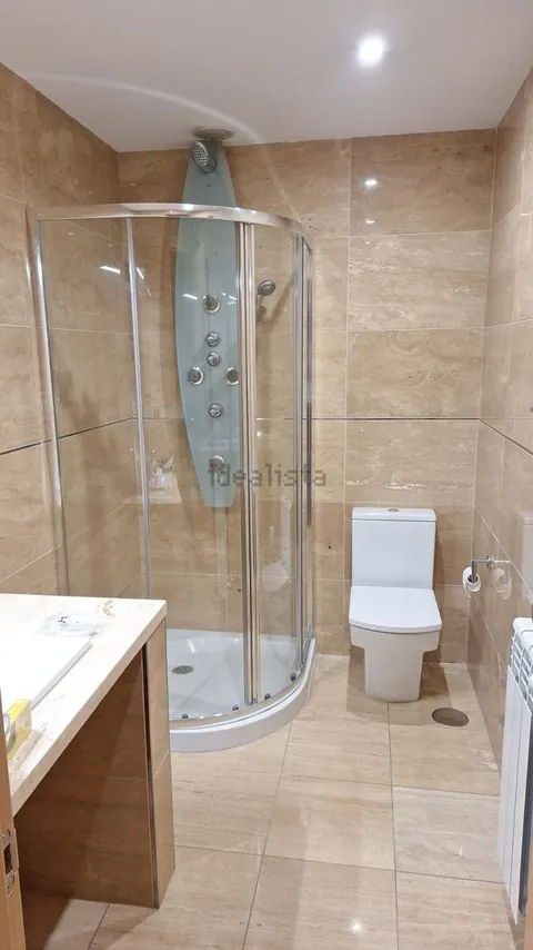 Pis de 84 m² a Oviedo