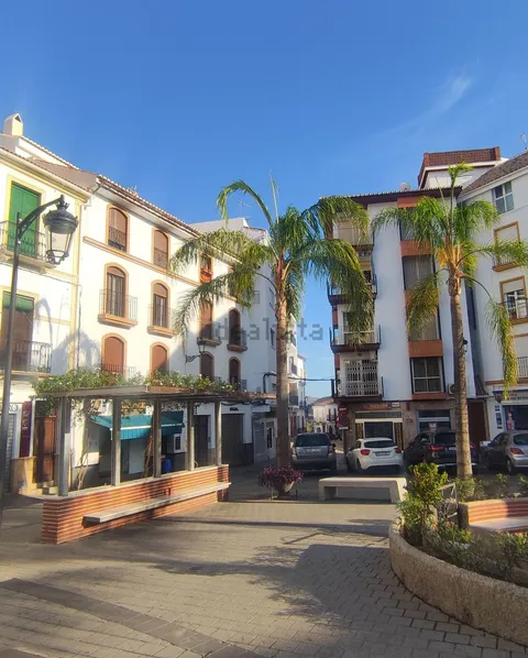 Habitació de lloguer, Álora