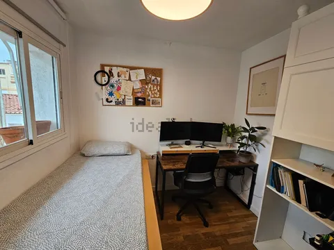 Zimmer zur Miete, Badalona (4/9)
