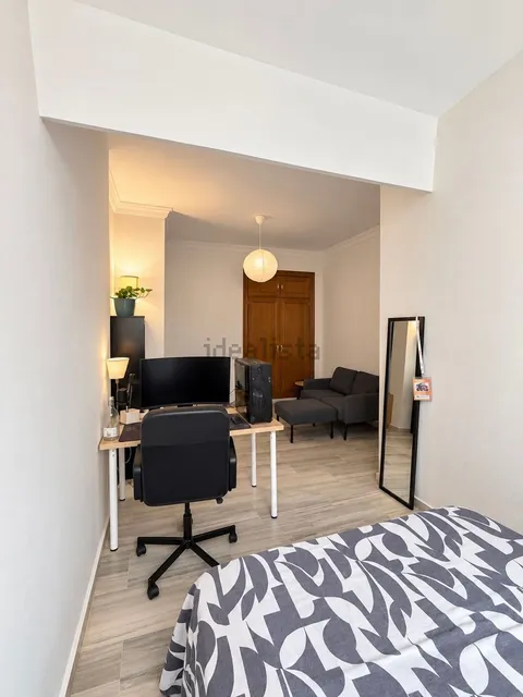 Room for rent, Málaga (4/9)