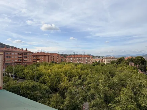 Pis de 204 m² a Santa Coloma de Cervelló