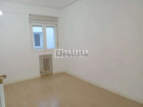 Flat 68 m² in Madrid