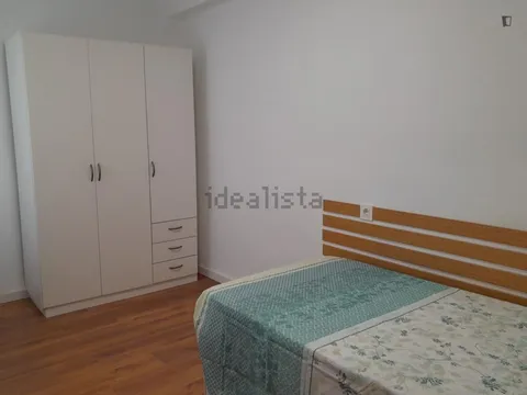 Quarto para alugar, Burjassot