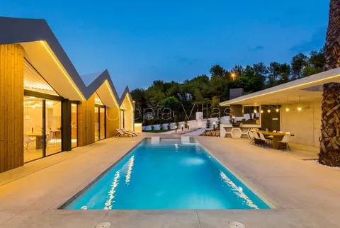 House 420 m² in Sant Pere de Ribes