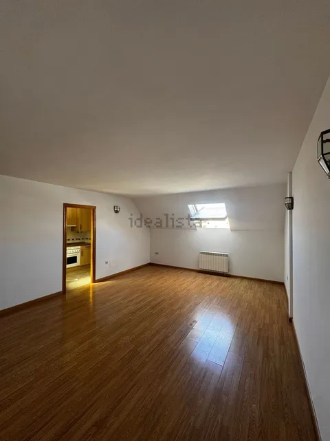 Piso de 69 m² en La Torre de Esteban Hambrán