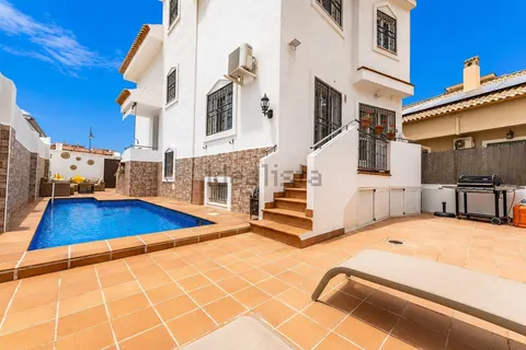 Casa de 280 m² a Fuengirola