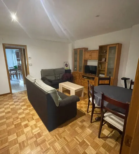 Habitació de lloguer, Ourense (4/6)