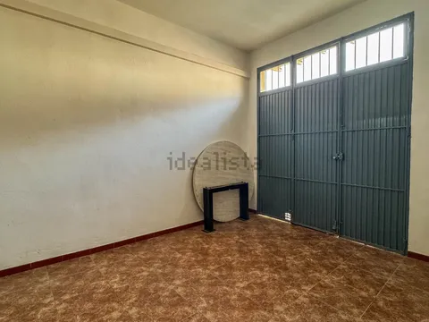 Haus 288 m² in Ítrabo