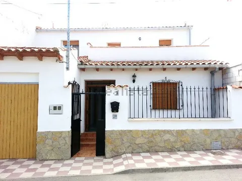 Quarto para alugar, Villamayor de Santiago