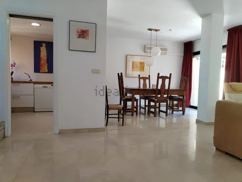 Casa de 120 m² a Granada (3/64)