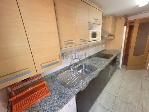 Wohnung 75 m² in La Puebla de Alfindén