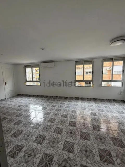 Pis de 75 m² a València