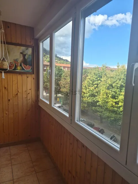 Appartement 70 m² à Mieres