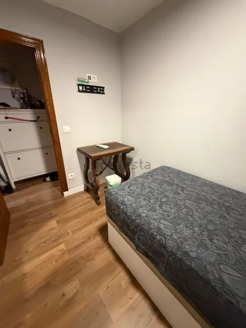 Habitació de lloguer, Vilanova i la Geltrú (4/5)