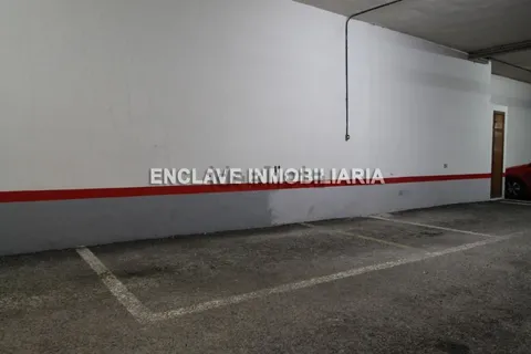 Pis de 230 m² a Oviedo