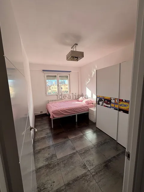 Habitació de lloguer, Saragossa (2/6)