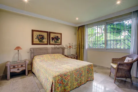 Casa de 450 m² a Estepona