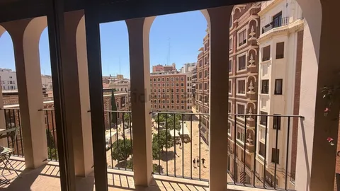 Piso de 120 m² en Valencia (2/5)