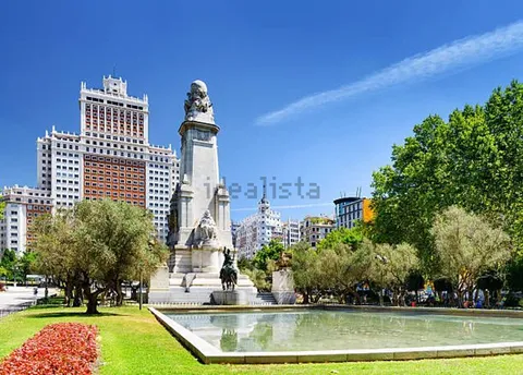 Flat 74 m² in Madrid