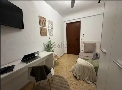 Habitació de lloguer, Gandia