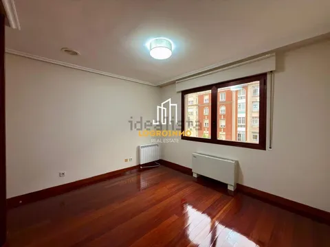 Appartement 96 m² à Logrogne