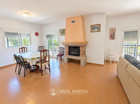 Casa de 180 m² a Arenas