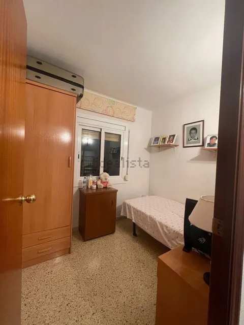Habitació de lloguer, Cerdanyola del Vallès (3/9)
