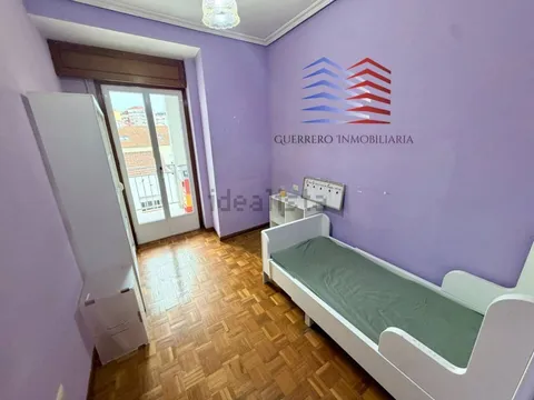 Pis de 120 m² a Ourense