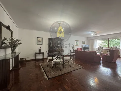 Pis de 203 m² a Ferrol