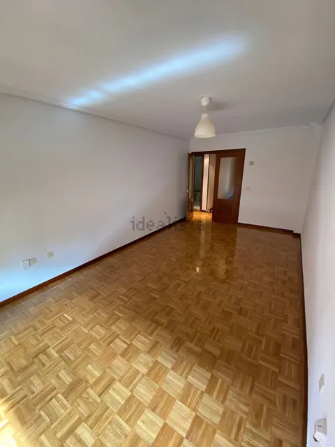 Pis de 103 m² a Avilés