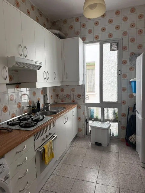 Habitació de lloguer, Madrid (4/9)