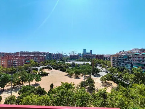 Pis de 96 m² a Barcelona (3/25)