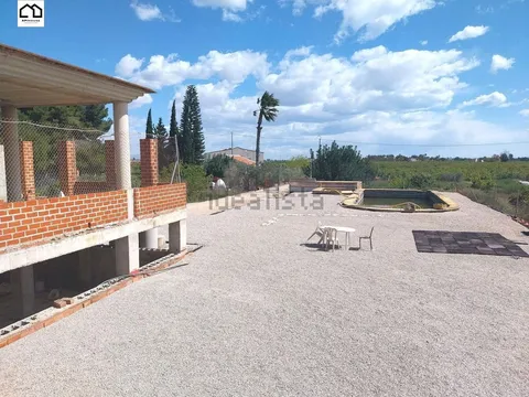 Casa de 648 m² a Oriola