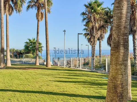 Appartamento 412 m² a Estepona