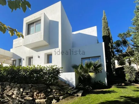 Casa 410 m² a Estepona