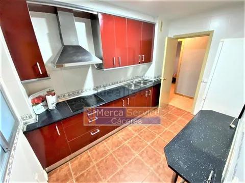 Wohnung 80 m² in Cáceres