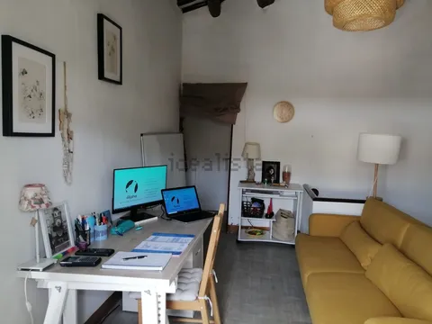 Habitació de lloguer, Alella
