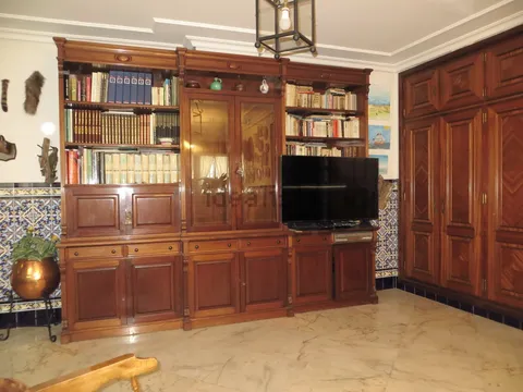 Room for rent, Seville