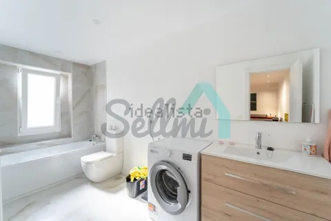 Pis de 104 m² a Oviedo