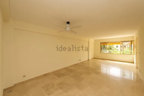 Квартира 163 м² в Аликанте (2/34)
