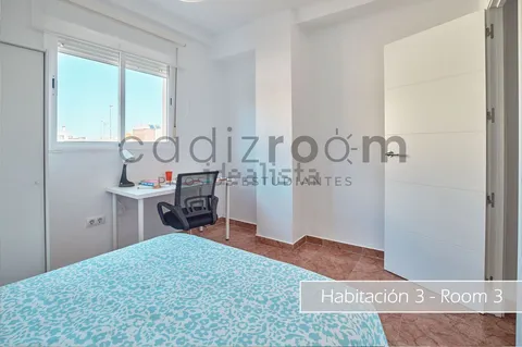 Habitació de lloguer, Cádiz